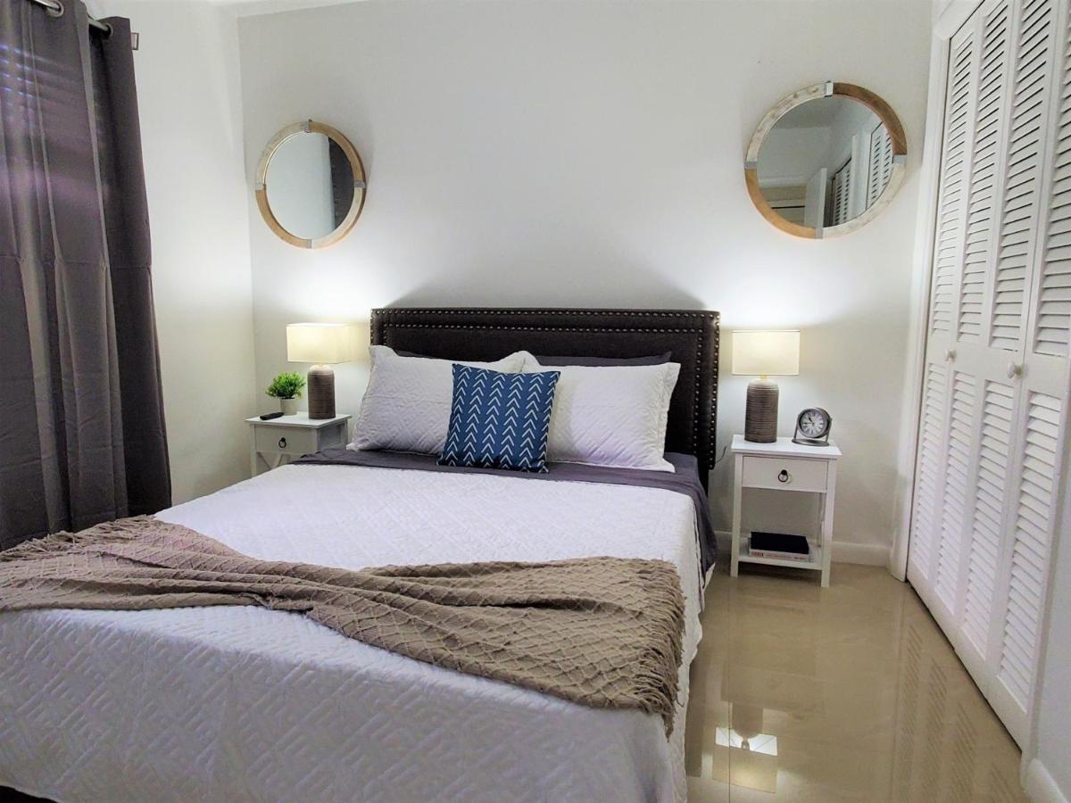 Sophisticated Dania Beach Suites Near The Beach Kültér fotó