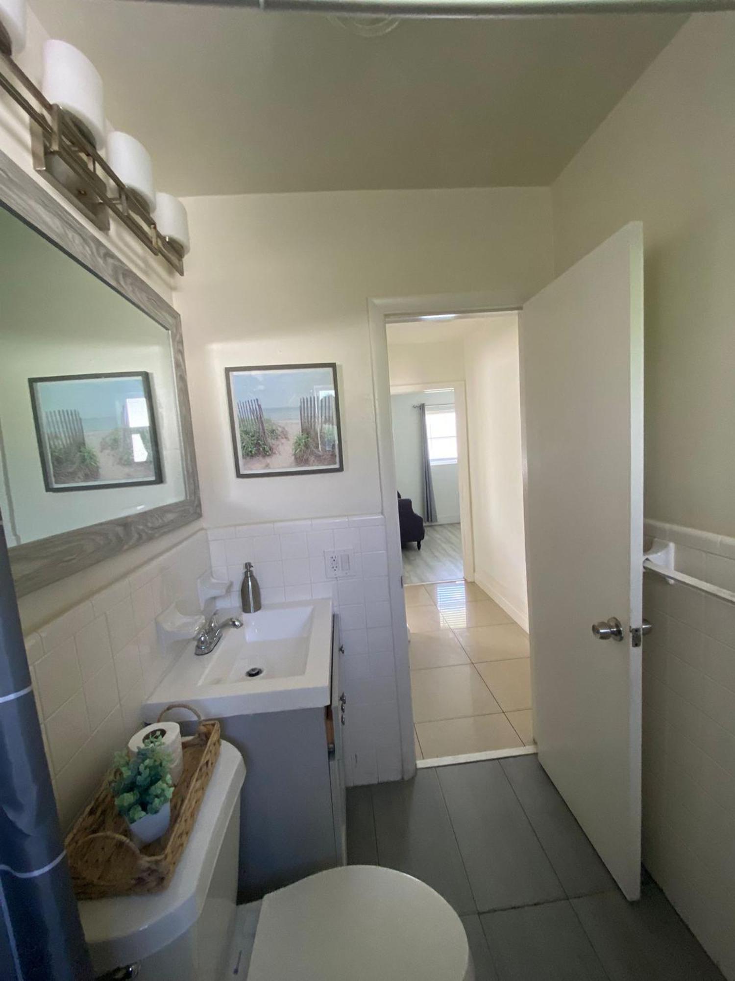 Sophisticated Dania Beach Suites Near The Beach Kültér fotó