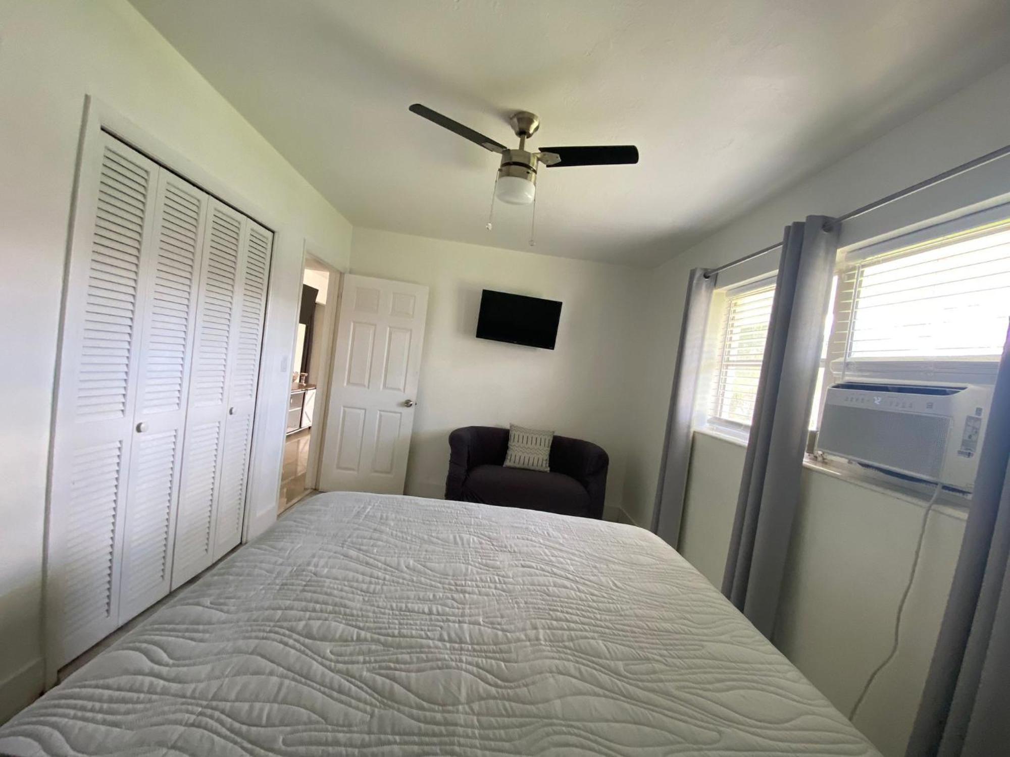 Sophisticated Dania Beach Suites Near The Beach Kültér fotó